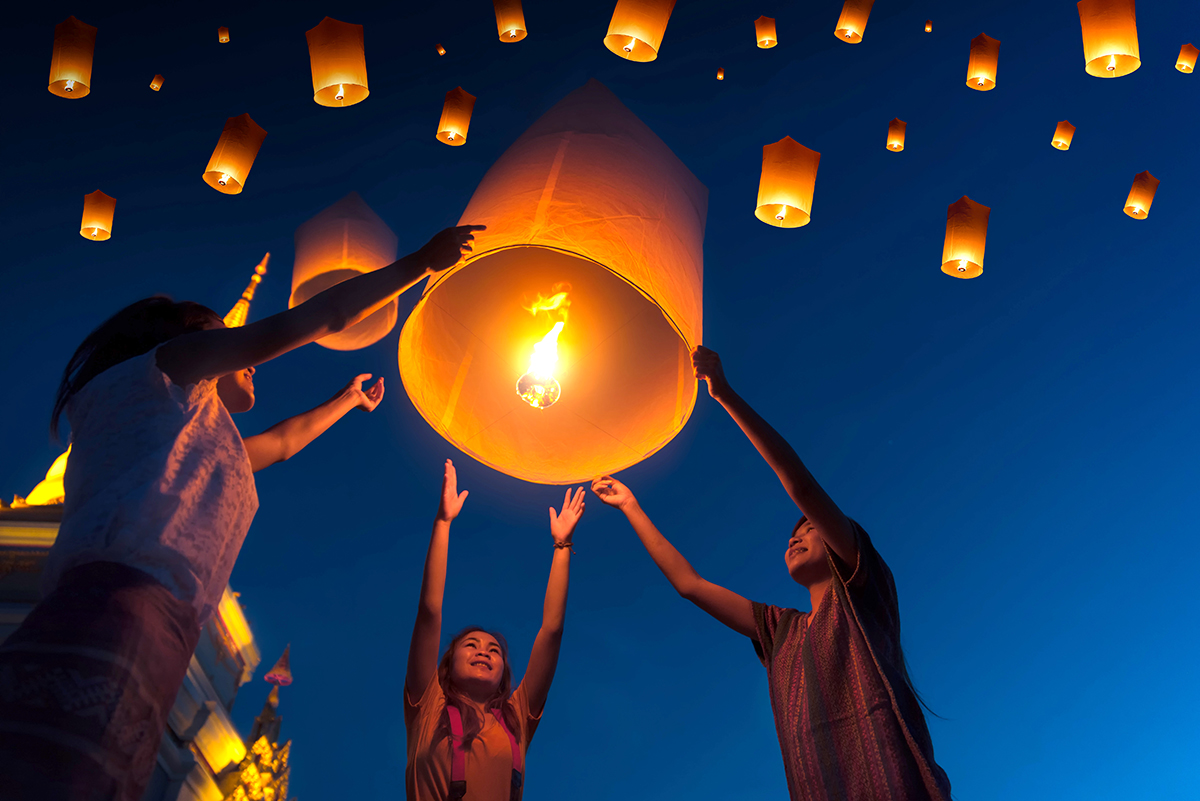 ลอยกระทง วันเพ็ญเดือน ๑๒