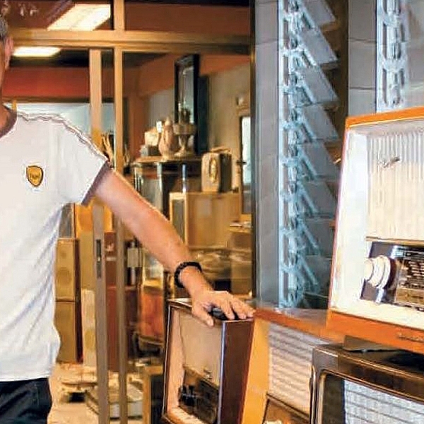 เสนาะเสียงสำเนียงวันวาน