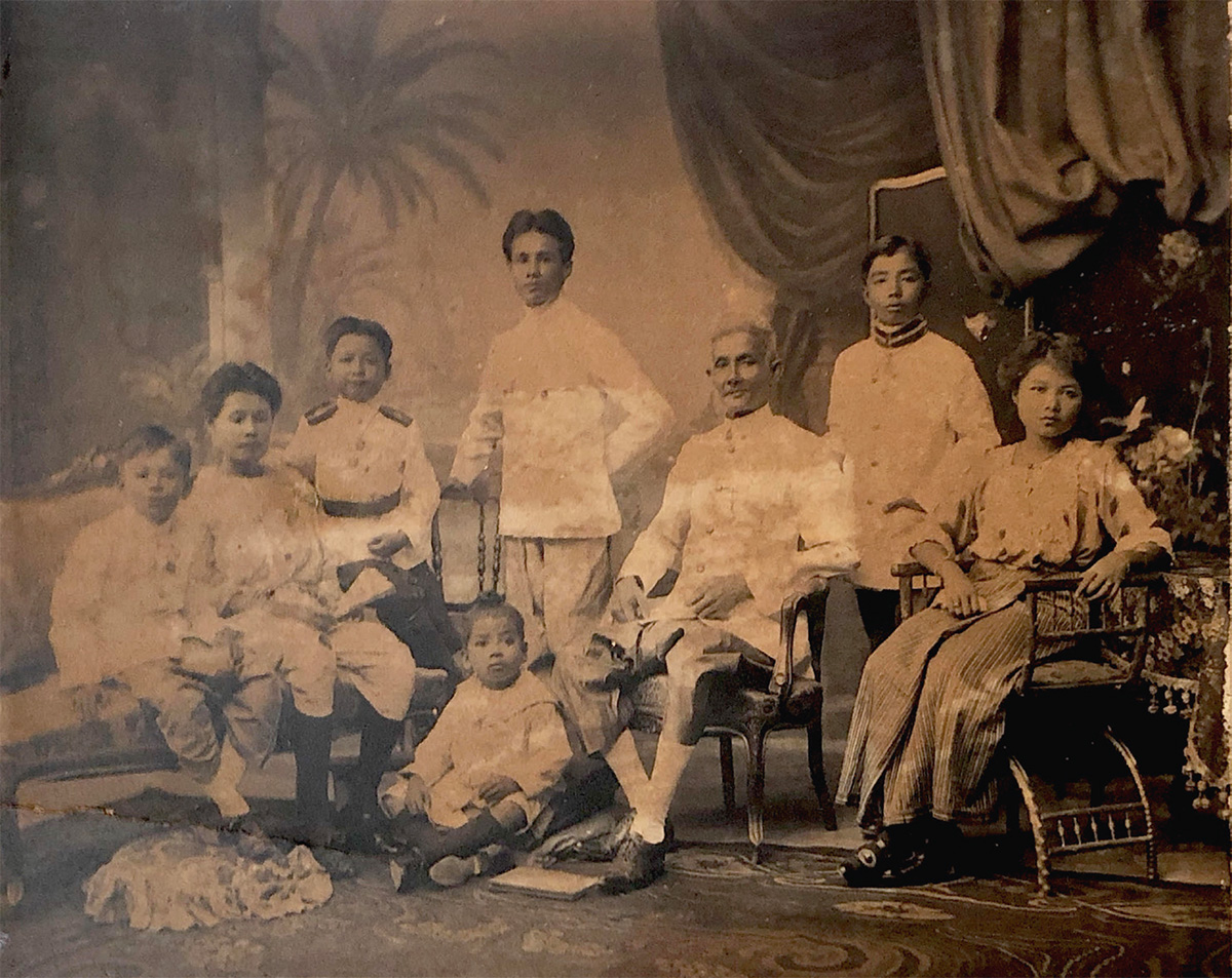 สมุดบันทึกส่วนพระองค์