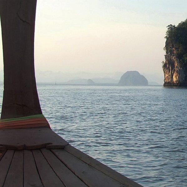 เมื่อเรือหัวโทง ทะยานฟ้าอันดามัน