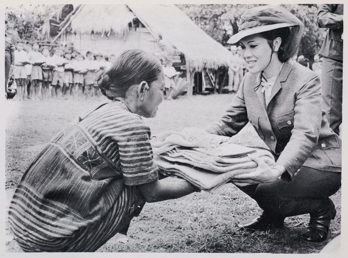 สมเด็จพระนางเจ้าสิริกิติ์ พระบรมราชินีนาถ พระบรมราชชนนีพันปีหลวง ในความทรงจำของทวยราษฎร์