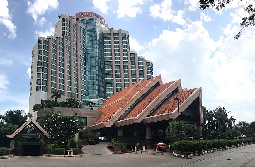 งานศิลปะสุดยูนีคระดับโอลด์มาสเตอร์ที่โรงแรมพูลแมน ขอนแก่น ราชา ออคิด