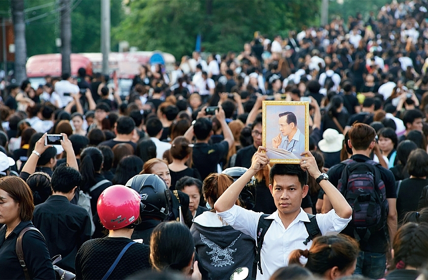 ถวายอาลัย พระบาทสมเด็จพระปรมินทรมหาภูมิพลอดุลยเดช