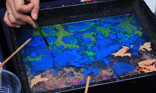 Marbling Art Workshop – การเดินทางของสีและสายน้ำ