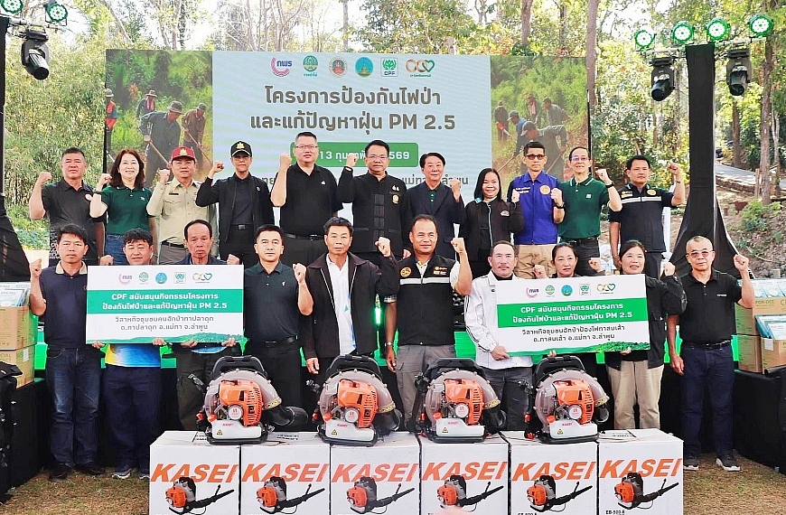 ลำพูน มุ่งแก้ปัญหาที่ต้นเหตุ สานพลังรัฐ–ชุมชน–เอกชน ป้องกันไฟป่า ลดฝุ่น PM 2.5 อย่างยั่งยืน