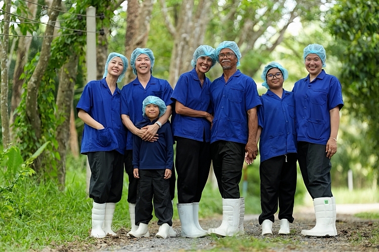 ถอดรหัสความสำเร็จ 33 ปี “เจริญฟาร์ม”&hellip;
