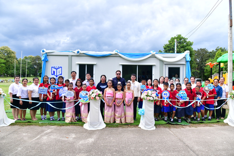 สำนักงานสลากฯส่งมอบห้องสมุดตู้คอนเทนเนอร์แก่โรงเรียนสลากกินแบ่งสงเคราะห์ในกลุ่มภาคเหนือ