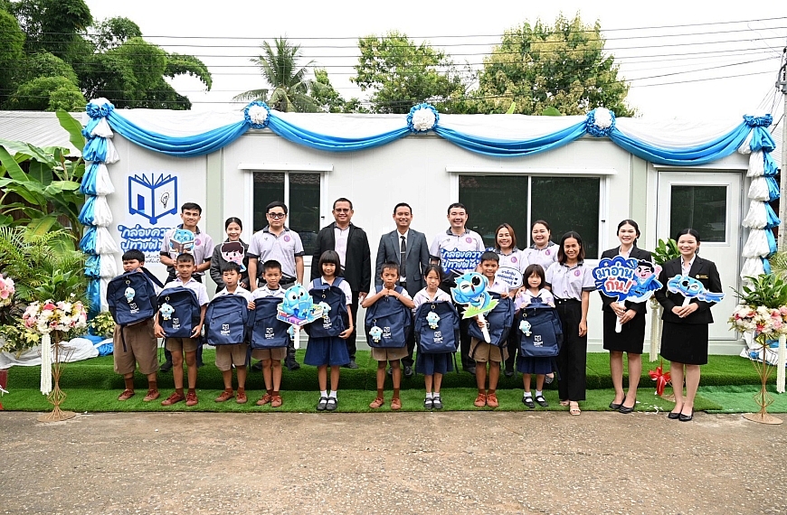 สำนักงานสลากฯ เดินหน้ามอบห้องสมุดตู้คอนเทนเนอร์ ให้แก่โรงเรียนสลากกินแบ่งสงเคราะห์ กลุ่มภูมิภาคตะวันออกเฉียงเหนือ 20 แห่ง