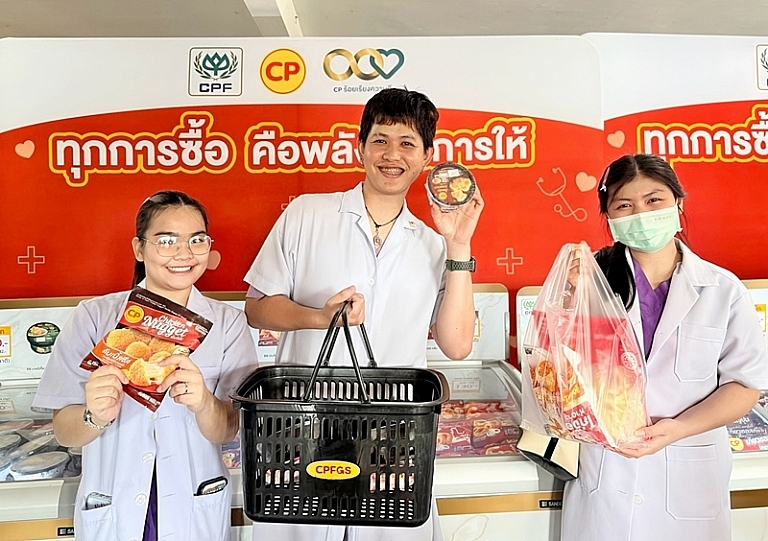 “ช้อปเพื่อชาวลำพูน!” รพ.ลำพูน–CPF ชวนซื้อสินค้าคุณภาพ สมทบทุนซื้อเครื่องมือแพทย์